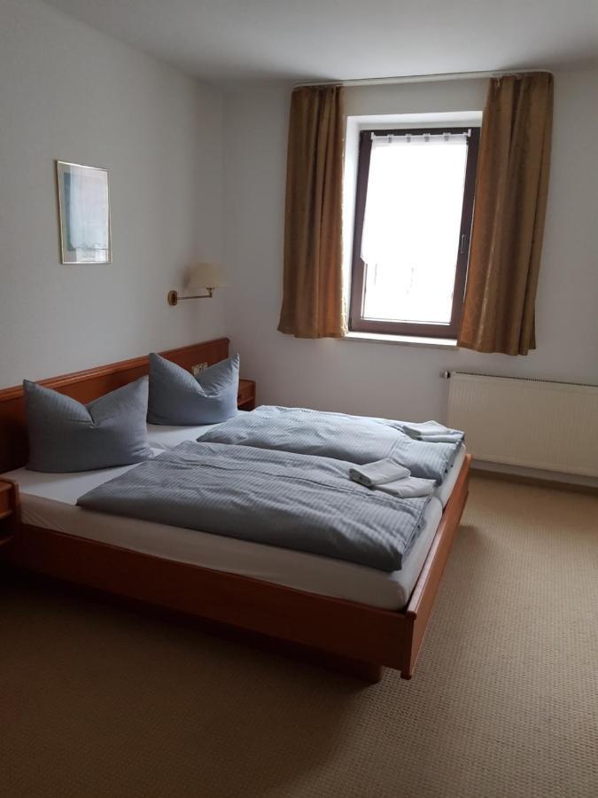 Hotel Zur Altstadt Calbe Exteriér fotografie